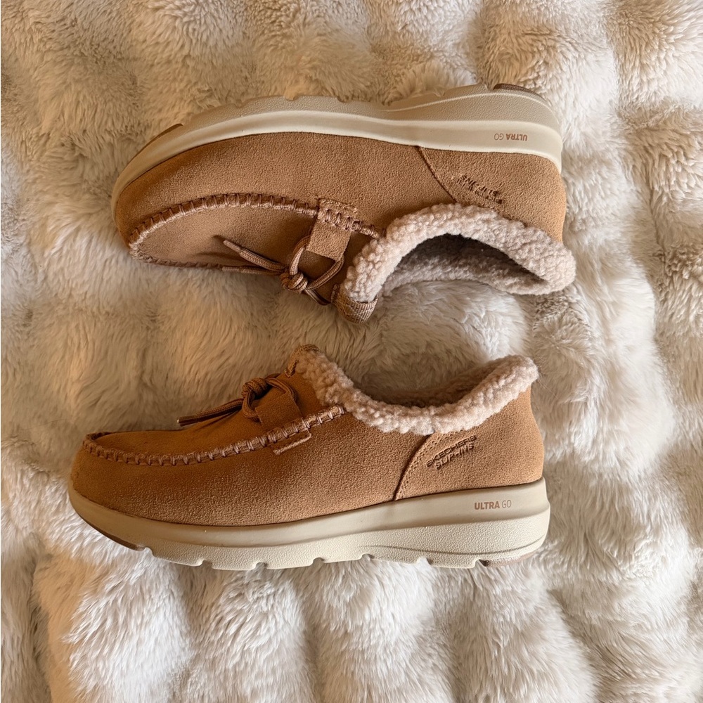Skechers Glacial Ultra-Millie Slip-in Tan Women's Loafers